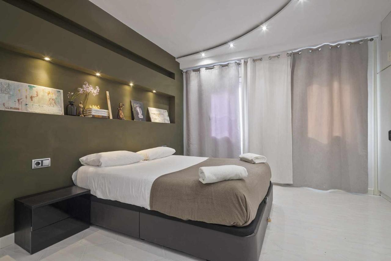 Apartment Marti Barcellona Esterno foto