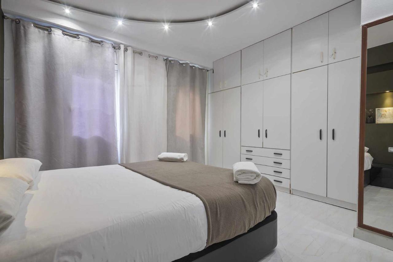 Apartment Marti Barcellona Esterno foto